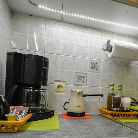 דירה Andriannas Apartment-parking Lot Included