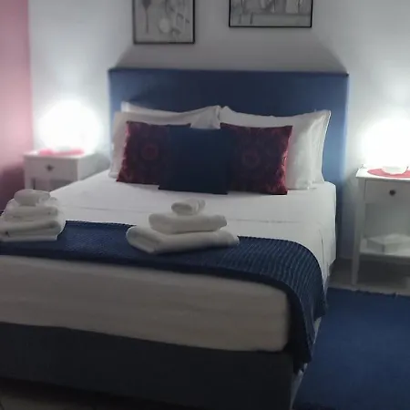 Andriannas Apartment-parking Lot Included *