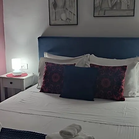 Andriannas Apartment-parking Lot Included Patras