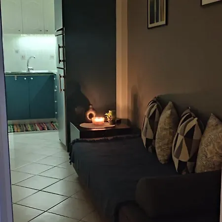 Andriannas Apartment-parking Lot Included Apartment *