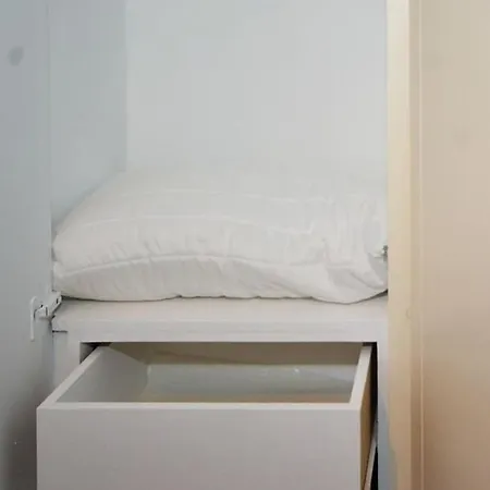 Andriannas Apartment-parking Lot Included *