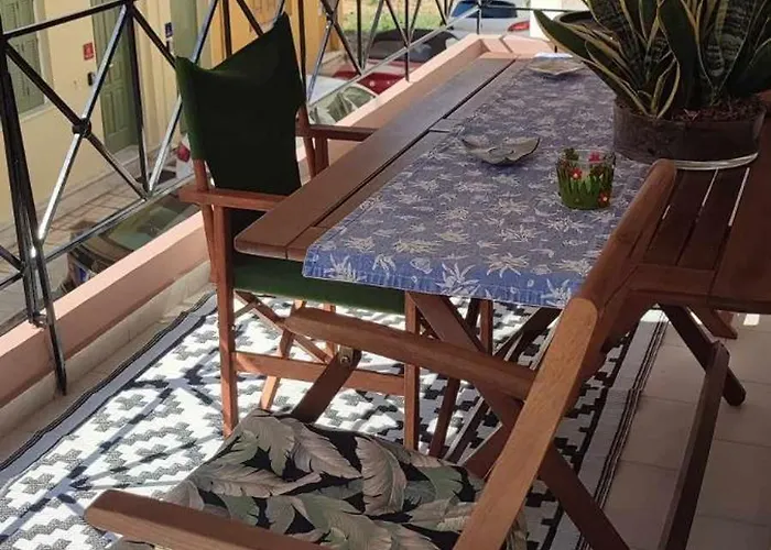דירה Andriannas Apartment-parking Lot Included