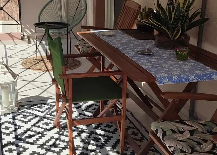 Andriannas Apartment-parking Lot Included