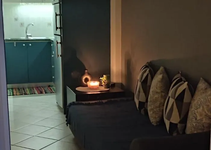 Andriannas Apartment-parking Lot Included דירה *
