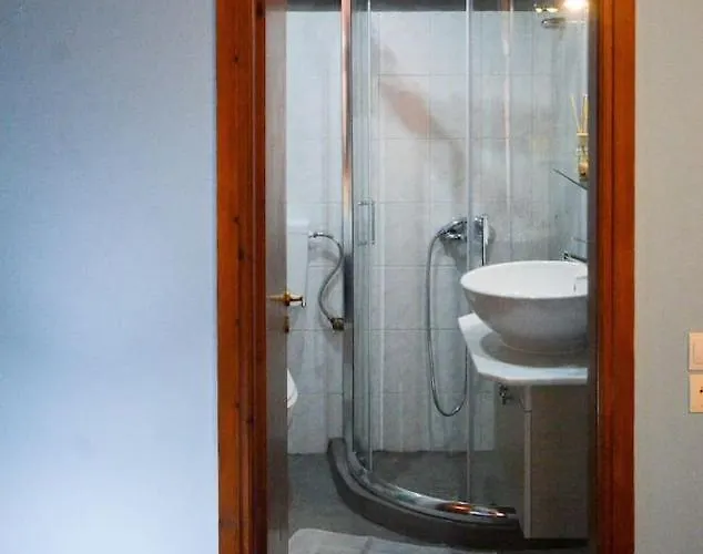 Andriannas Apartment-parking Lot Included Lägenhet *