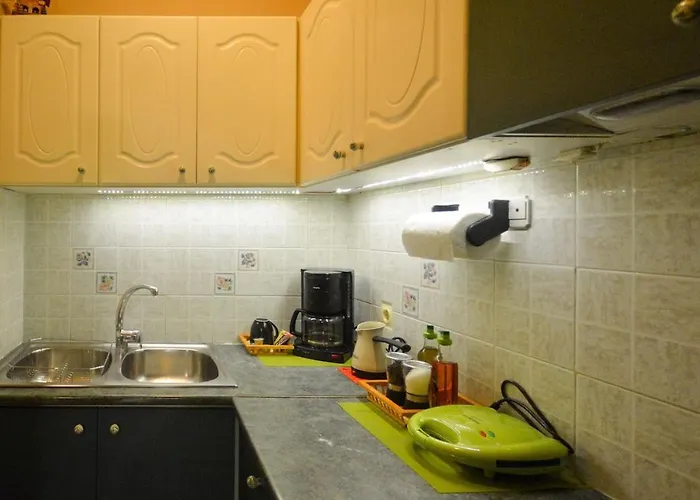 Andriannas Apartment-parking Lot Included